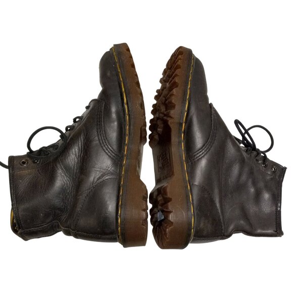 Dr. Martens Size 8 Boots Womens 1460 Black Leather Lace Up Made In England Worn - Picture 7 of 11